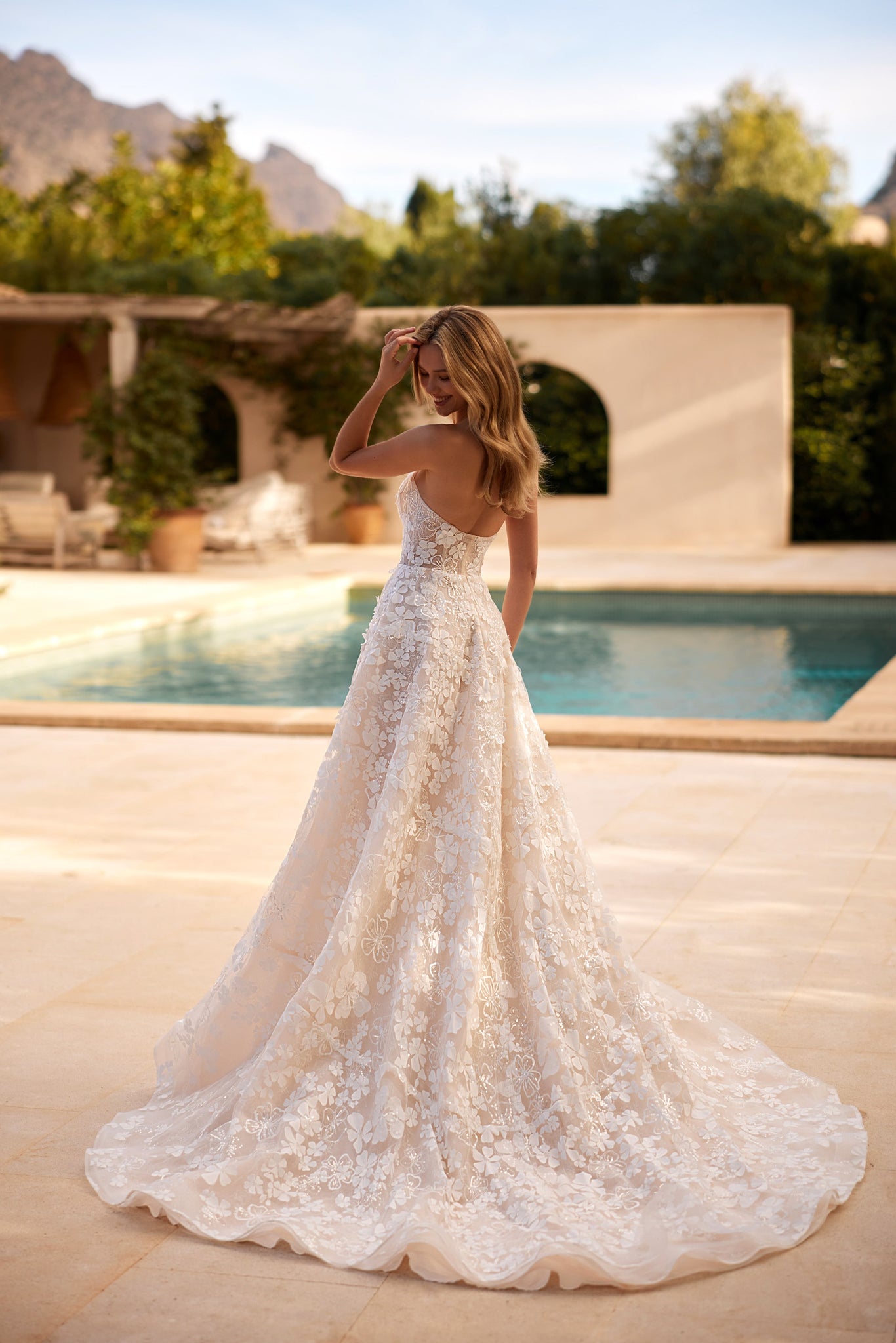 Elena Morar ND-011